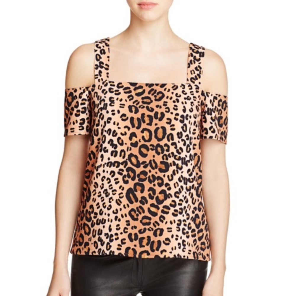 Cooper & Ella Animal Print Cold Shoulder Med, Sm